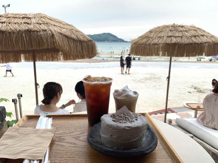 협재해수욕장 카페, 제주 감성 끝판왕! 여기가 진짜 오션뷰 맛집?
