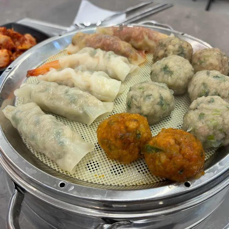 밀양맛집 만두, 현지인도 몰랐던 숨은 진짜 맛집? 직접 먹어봤어요!