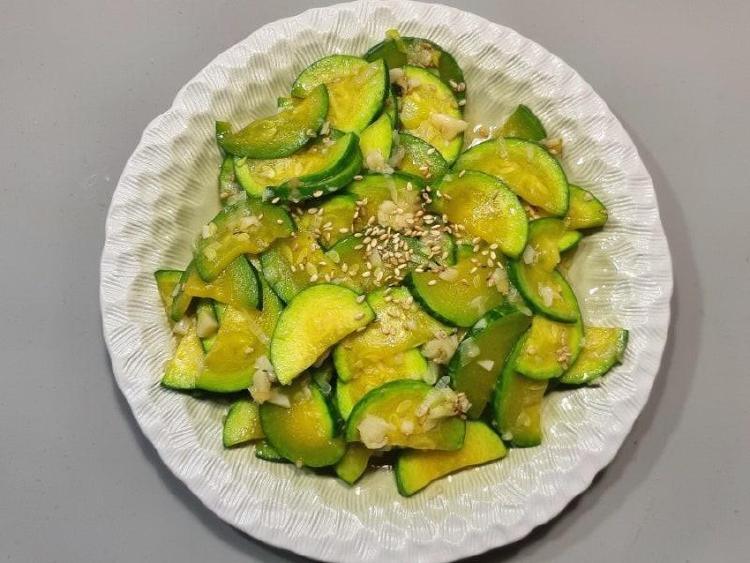 애호박볶음 참치액, 새우젓 없이 이렇게 맛있다고? 요즘 엄마들 사이 난리난 레시피!