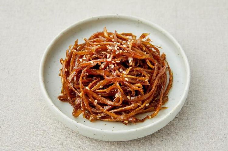 우엉 효능 요리법, 변비 싹! 2026 최신연구가 증명한 기적