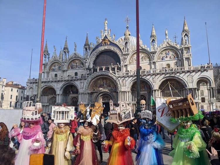 이탈리아 베네치아 카니발 가면축제